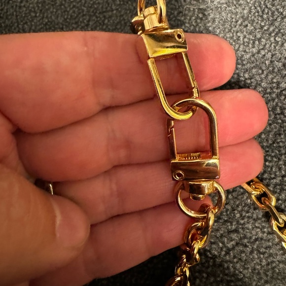 Louis Vuitton lock and key.  #322 - Picture 5 of 5